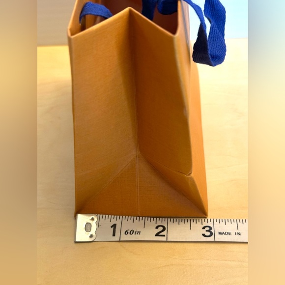 GUC Louis Vuitton Small Shopping/Gift Bag with Navy Handles. - Picture 2 of 5